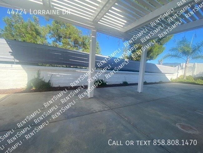 Building Photo - 44724 Lorraine Dr