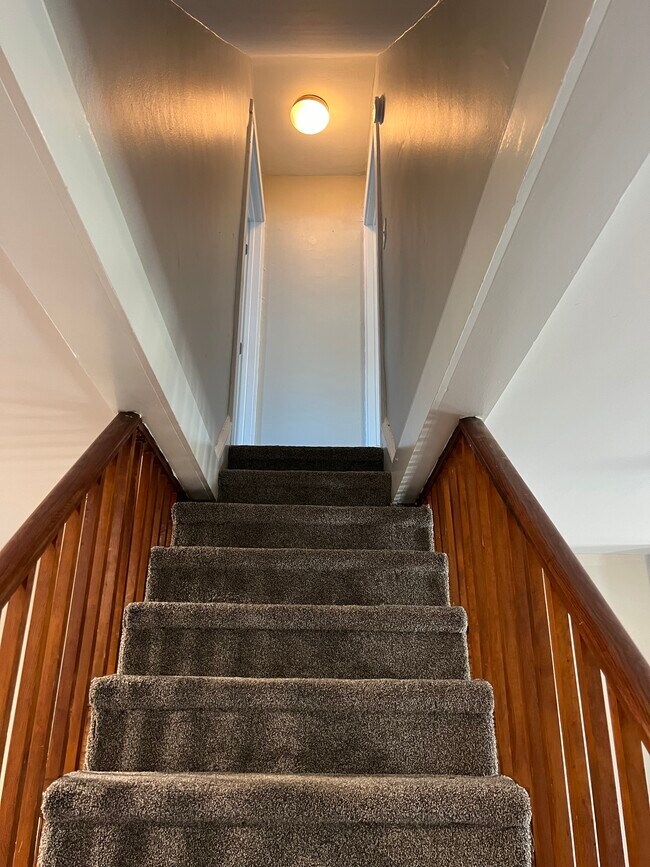 Building Photo - 6 Conshohocken Rd