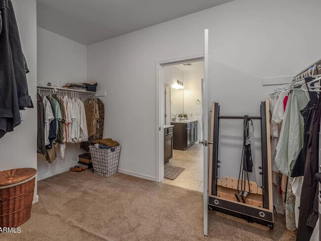 Building Photo - 10218 E Wavelength Ave