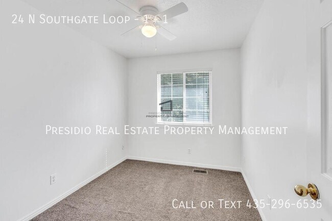 Building Photo - 24 N S Gate Lp