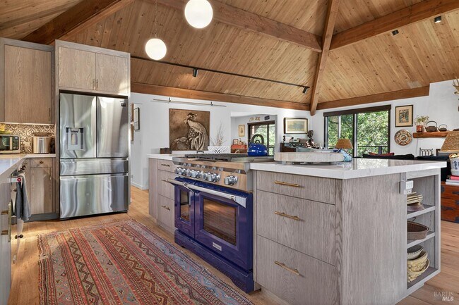 Building Photo - 3662 Lovall Valley Rd