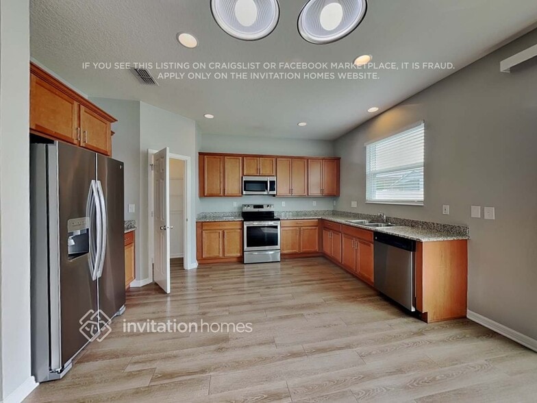 Building Photo - 928 Costa Mesa Ln