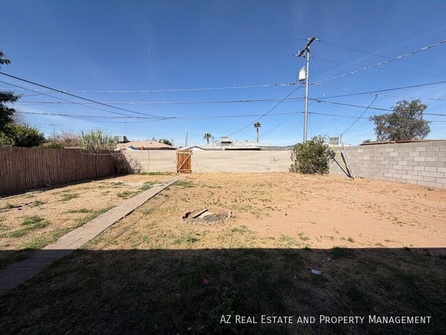 Building Photo - 4412 N 50th Ave