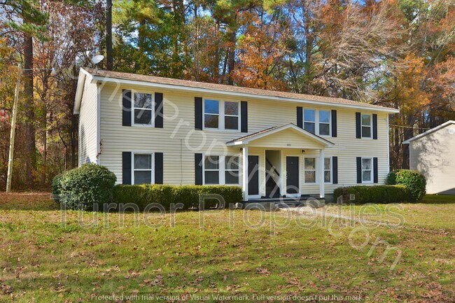 Building Photo - 121 Beatty Downs Rd
