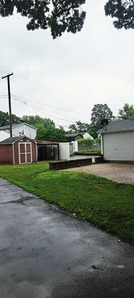 Building Photo - 2701 Greene St