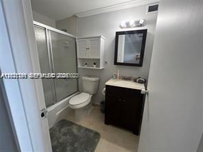 Building Photo - 825 Brickell Bay Dr
