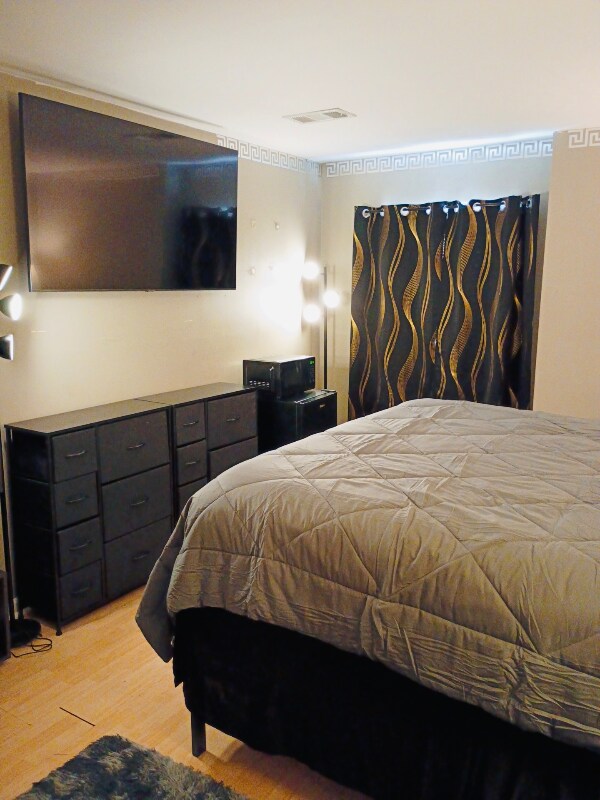 Building Photo - 594 Windchase Ln