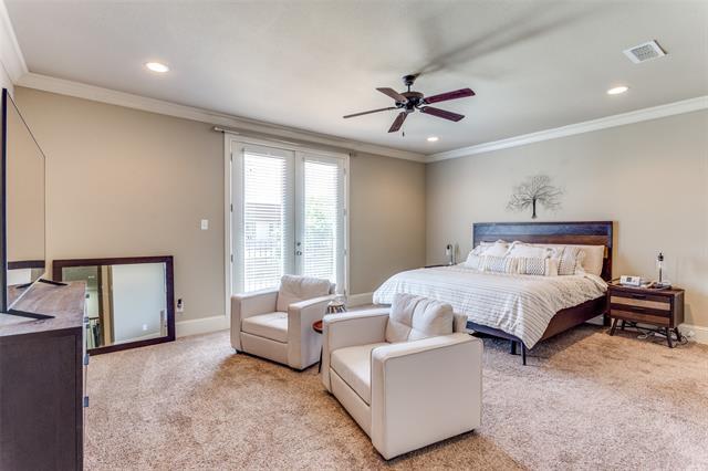 Building Photo - 410 Templeton Dr