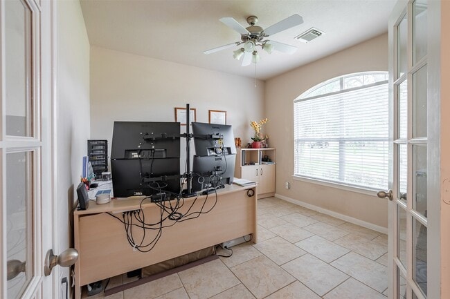 Building Photo - 13815 Normandy Ct