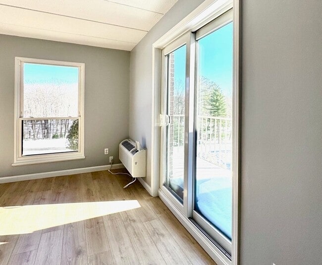 Building Photo - 147 Turner Rd