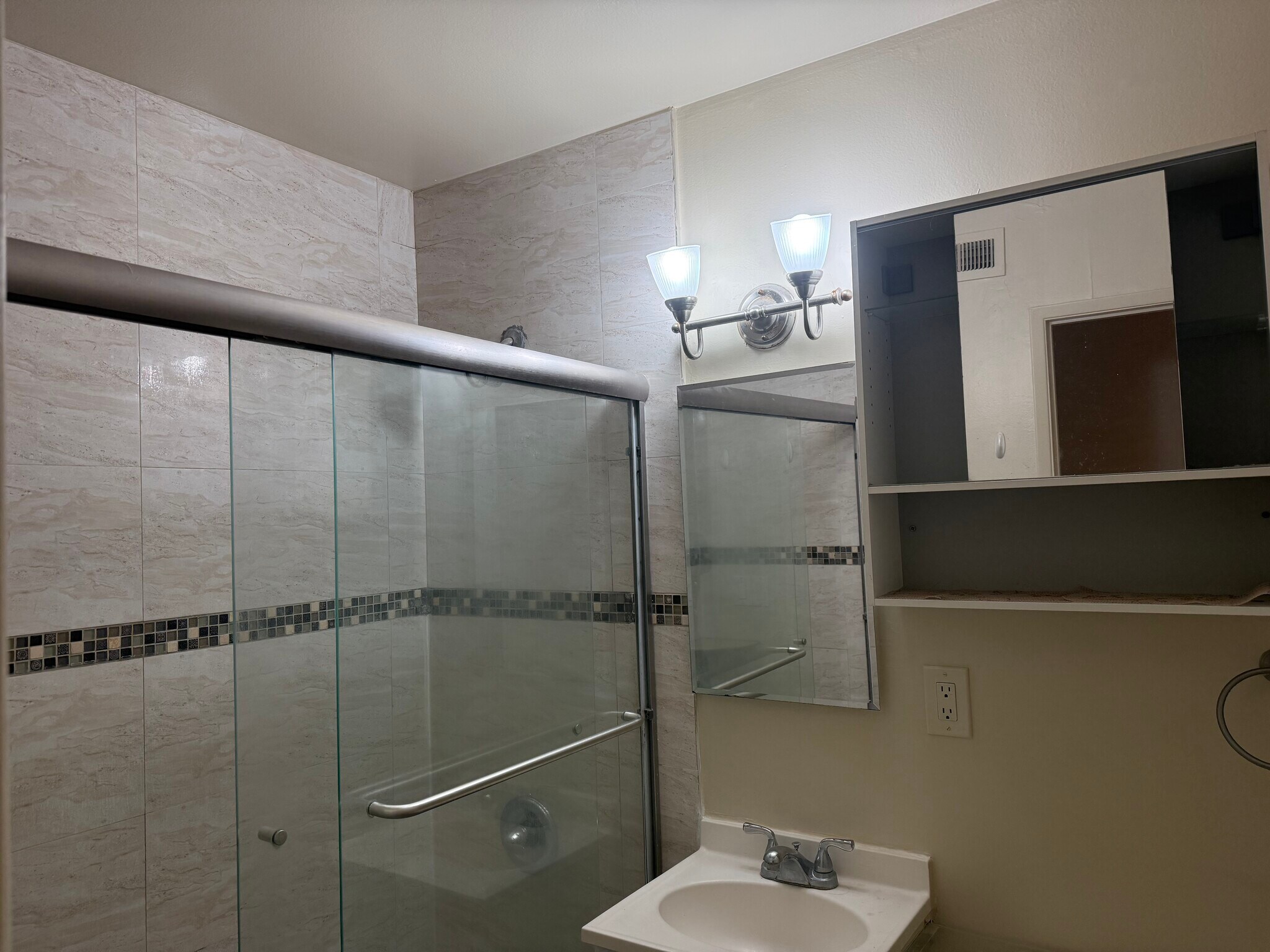Building Photo - 9096 Argo Pl