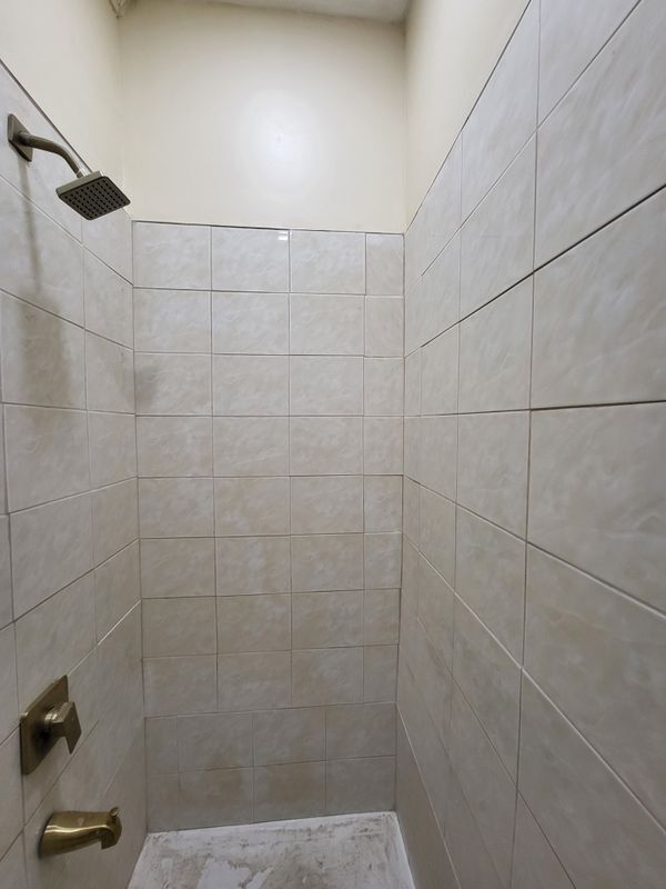 Building Photo - 261 S 63rd St