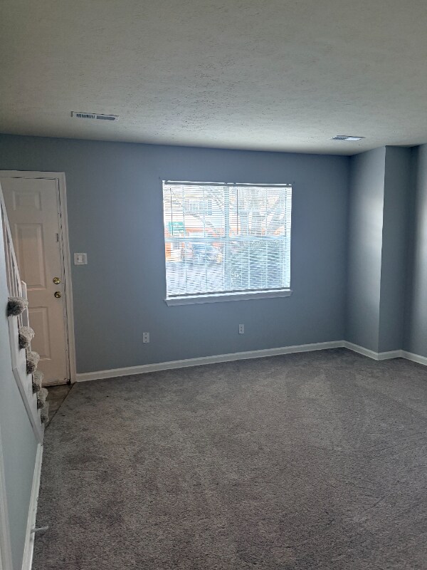 Building Photo - 7 Duiguid Dr