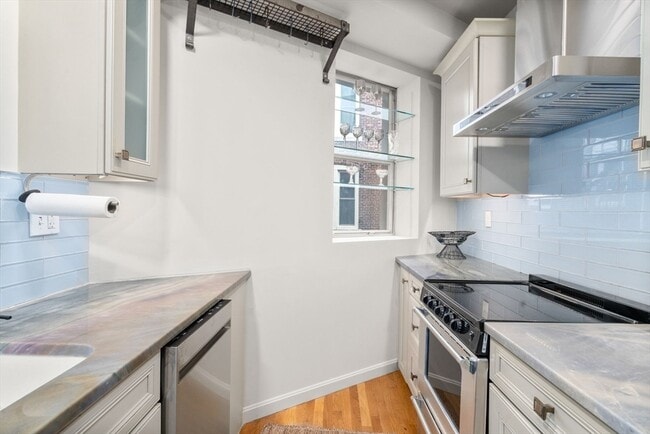 Building Photo - 88 Prince St