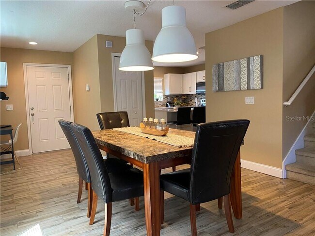 Building Photo - 2923 Puerta Del Sol Blvd