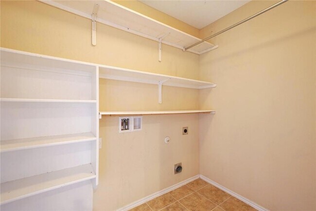 Building Photo - 20212 Merlin Falcon Trail