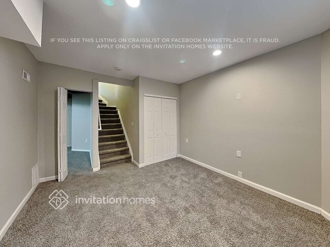 Building Photo - 4580 Bobolink Dr