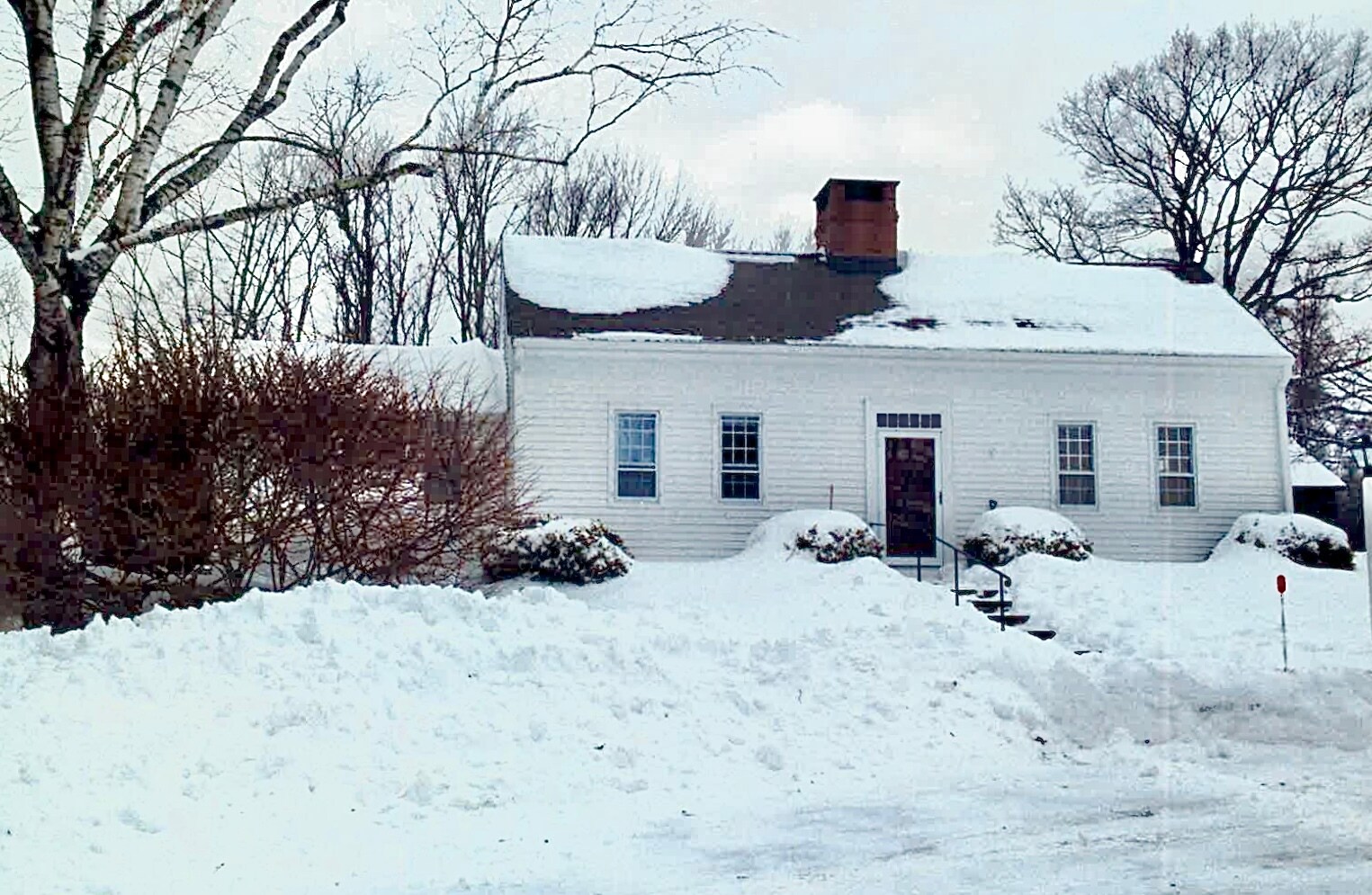 Darius Gray House (1776) - 286 Sharon Mountain Rd