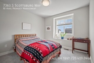 Building Photo - 7363 S Scottsburg Way