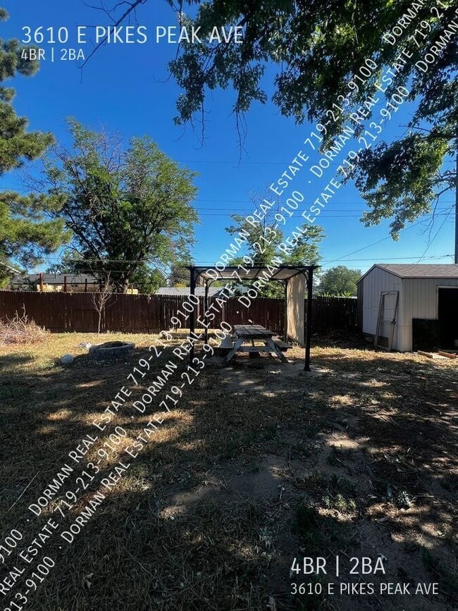 Building Photo - 3610 E Pikes Peak Ave