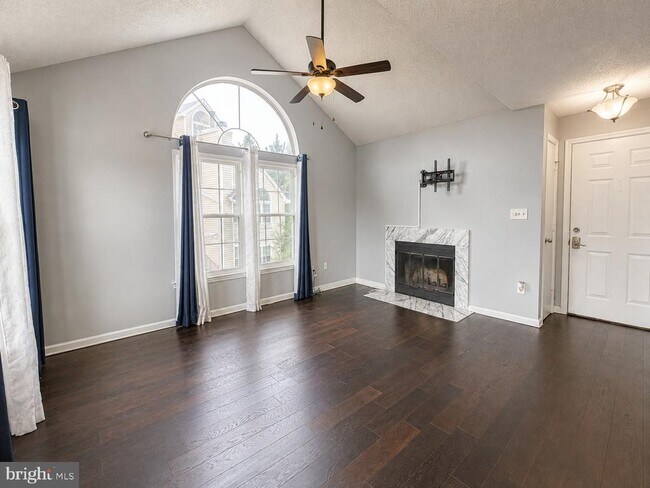 Building Photo - 14113 Bowsprit Ln