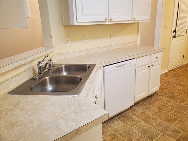 Building Photo - 6710 Gina Agha Cir