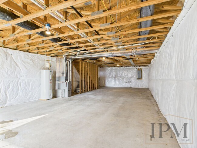 Building Photo - Coming Soon - Spacious 2 Bedroom, 2.5 Bath...