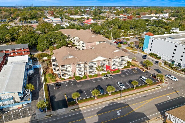 Building Photo - 2805B N Ocean Blvd