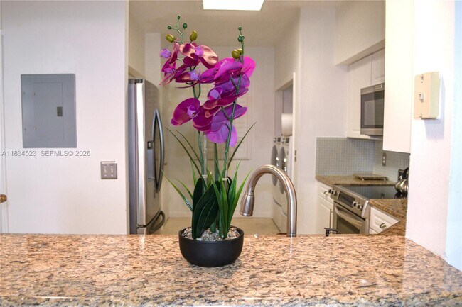 Building Photo - 3255 NE 184th St