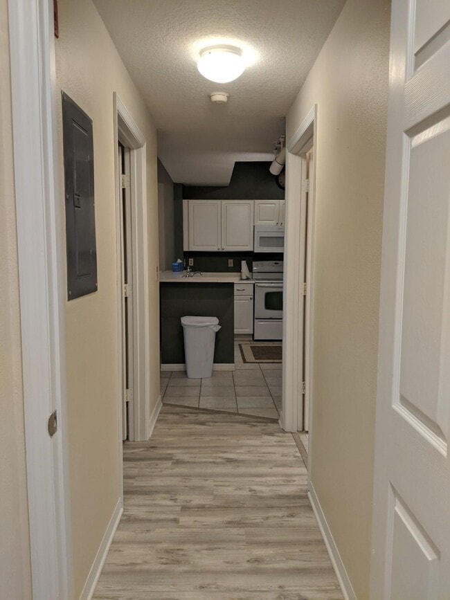 Building Photo - 23109 Harbour Vista Cir