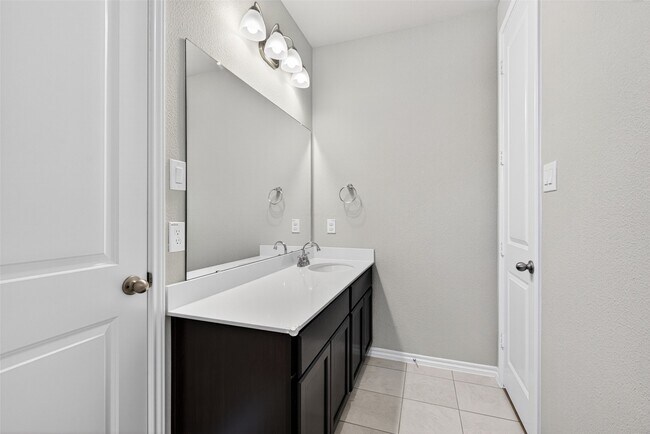 Building Photo - 10406 Talitha Trl