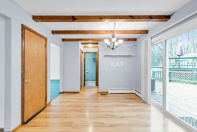 Building Photo - Family-Friendly 4-Bed Home with Pet-Friendly Yard and Pool in a Quiet Neighborhood