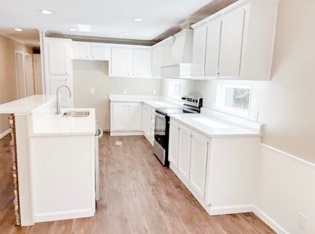 Building Photo - 1103 Co Rd 25