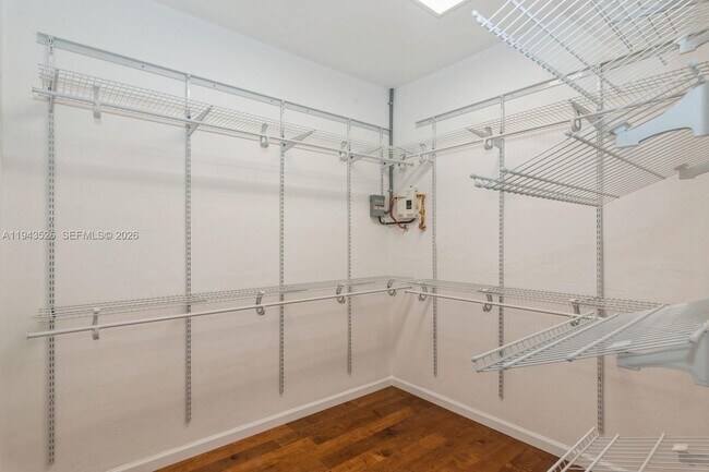 Building Photo - 15405 SW 73rd Ct