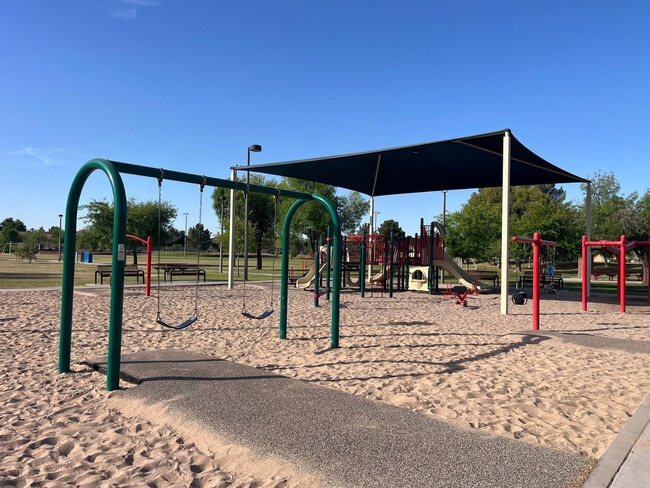 Building Photo - 187 W Amanda Ln