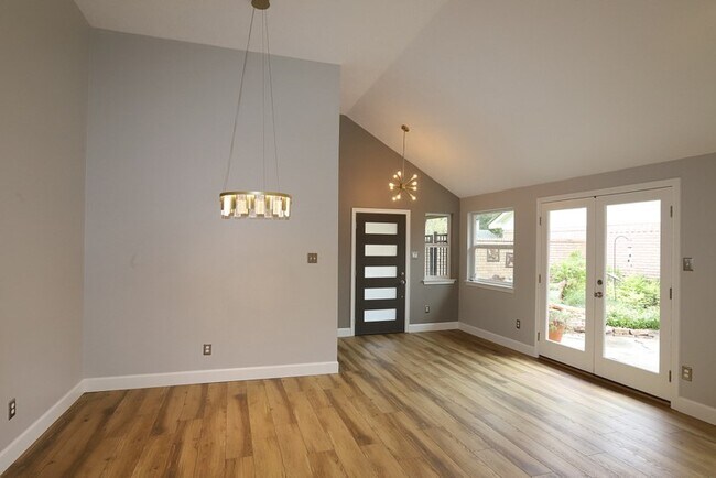 Building Photo - 3515 Cape Forest Dr
