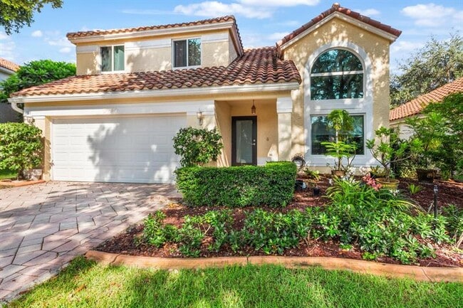 Building Photo - 9210 Oak Grove Cir