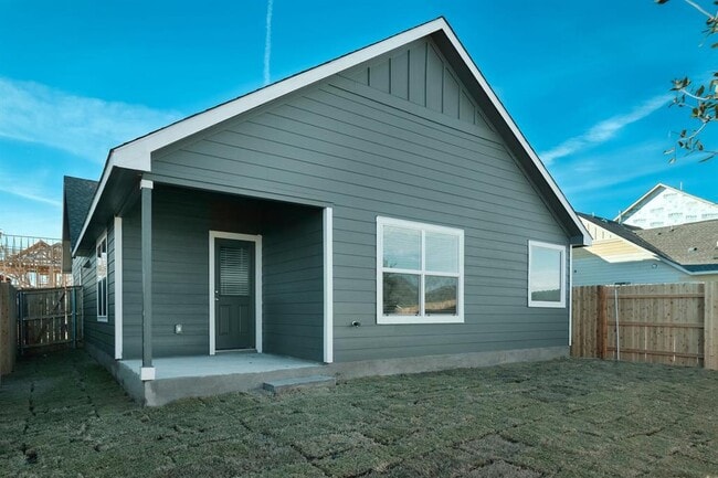 Building Photo - 241 Majestic Cedar Ct