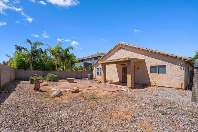 Building Photo - 2899 W White Canyon Rd