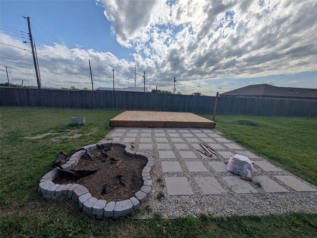 Building Photo - 405 NW 115th St