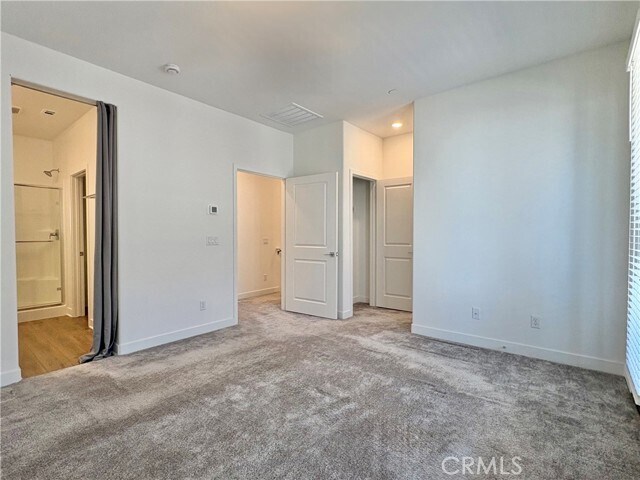 Building Photo - 2113 Crescent Moon