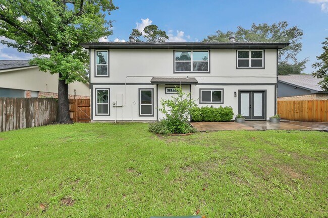 Building Photo - 3526 Indian Forest Dr