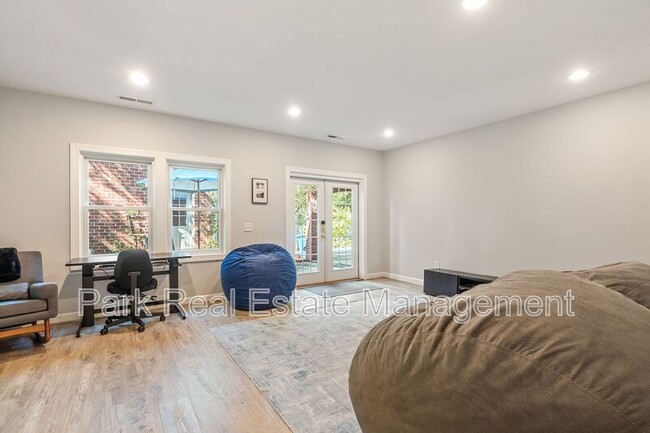 Building Photo - 108 Westgreen Dr