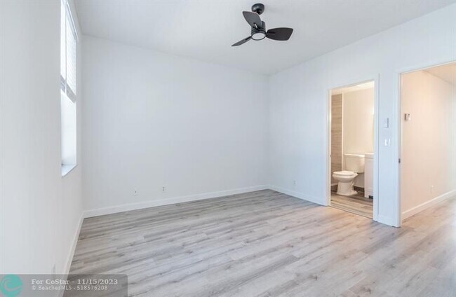Building Photo - 65 Whitehead Cir