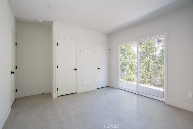 Building Photo - 14309 Califa St