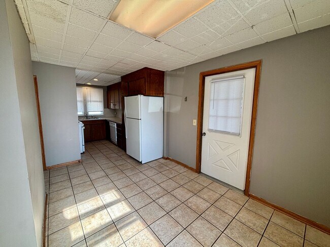 Building Photo - 4120 Orchard Ave
