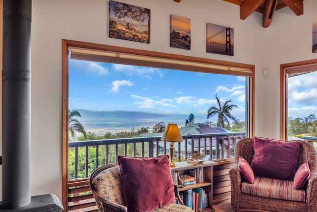 Building Photo - Kula Serenity – Flexible Long-Term Rental with Ocean & Mountain Vistas
