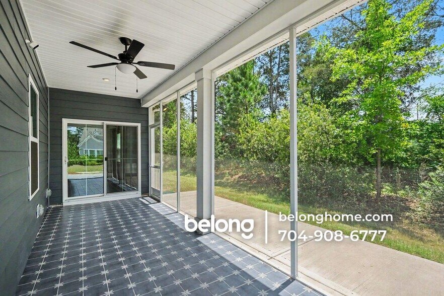 Building Photo - 6529 Cumberland Dr