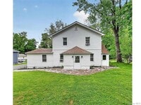 Building Photo - 14 Hoover Pl