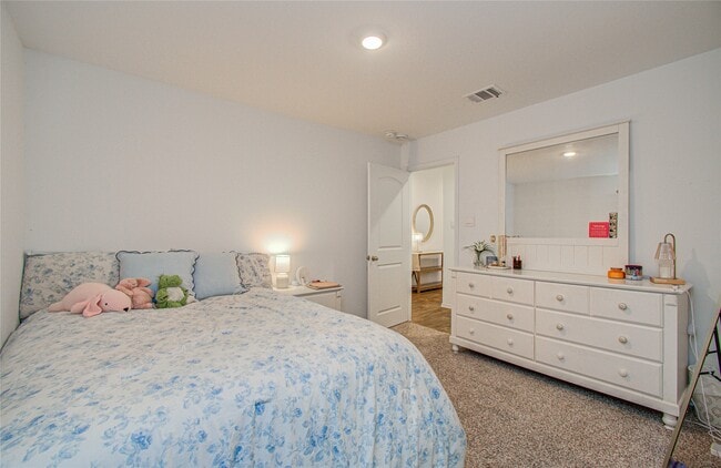 Building Photo - 14344 Rain Dr